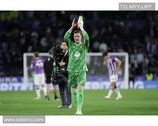 特尔施特根的守门艺术与巴萨辉煌背后的故事