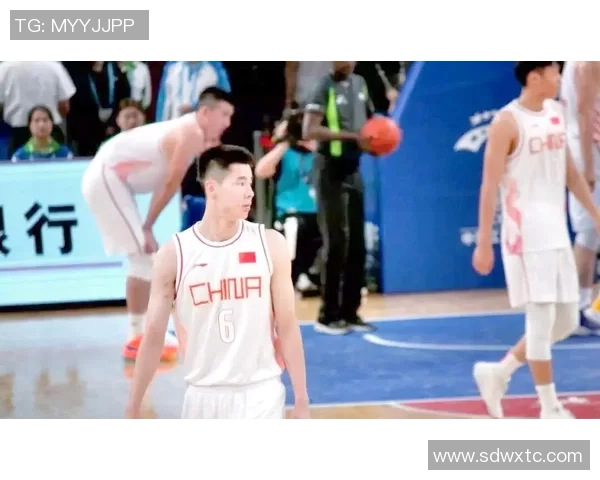 郭昊文：从篮球新星到职业生涯的辉煌蜕变之路探索